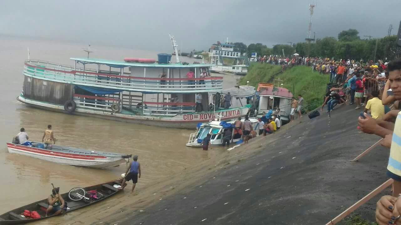 Lancha com 25 pessoas naufraga e vários estão desaparecidos em rio no Amazonas