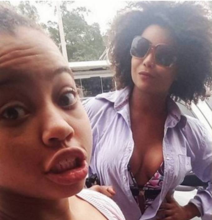 Aos 14, filha de Adriana Bombom é internada após desmaiar 2 vezes em academia 