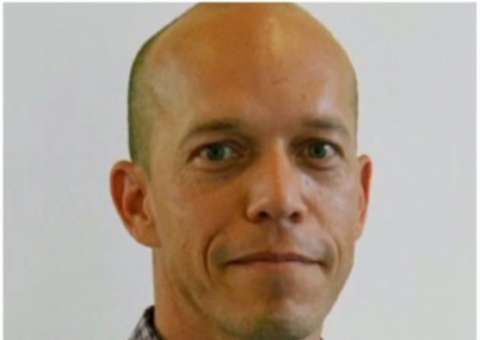 Homem que se passa por Justin Bieber é acusado de pedofilia