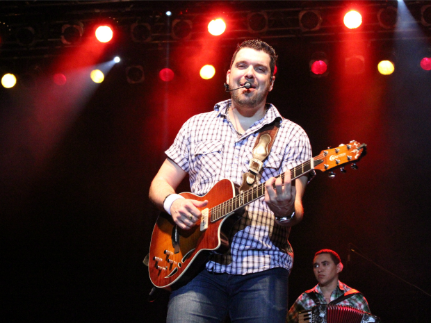 Edu Guedes se despede de Manaus com show nesta sexta-feira