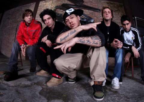 Especial Charlie Brown Jr. é a pedida desta sexta-feira 