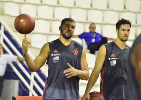 Arena Amadeu Teixeira recebe neste sábado o clássico entre Flamengo x Vasco pelo NBB