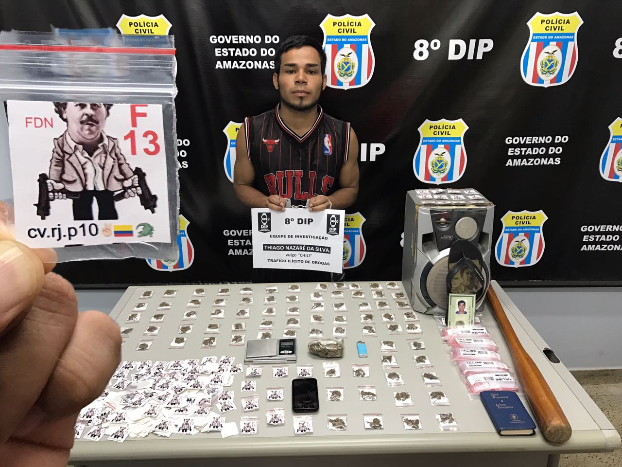 Jovem é preso em flagrante por fornecer drogas em festas de luxo em Manaus