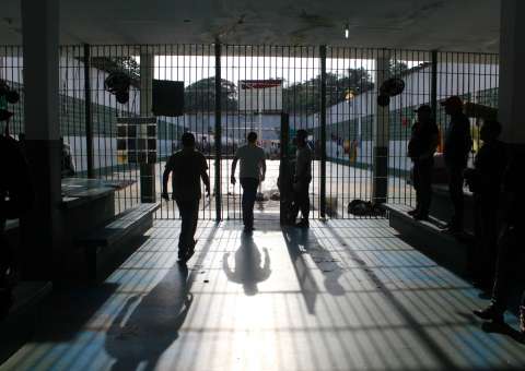 MPE dá parecer contrário a liberação de 503 detentos do Compaj