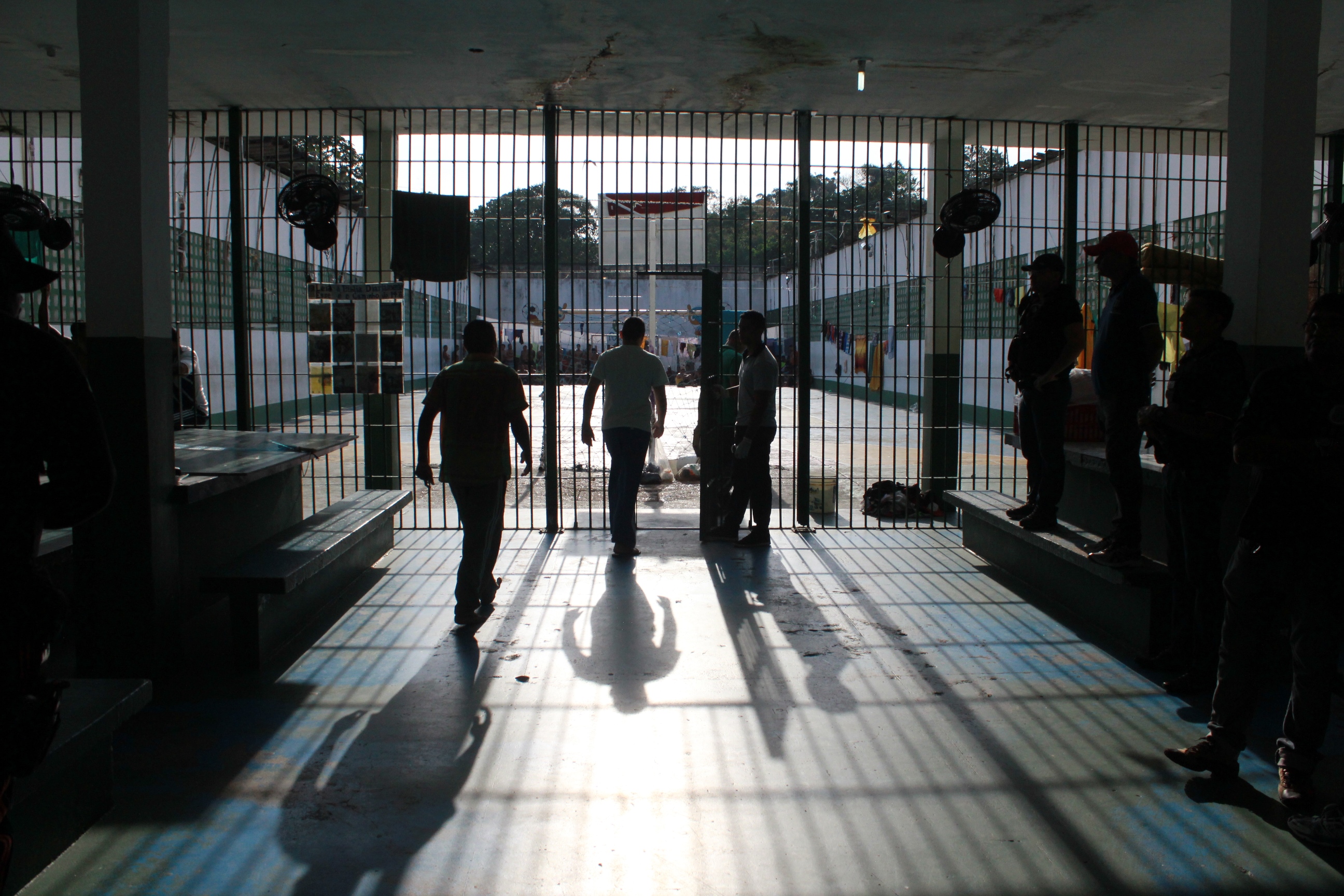 MPE dá parecer contrário a liberação de 503 detentos do Compaj