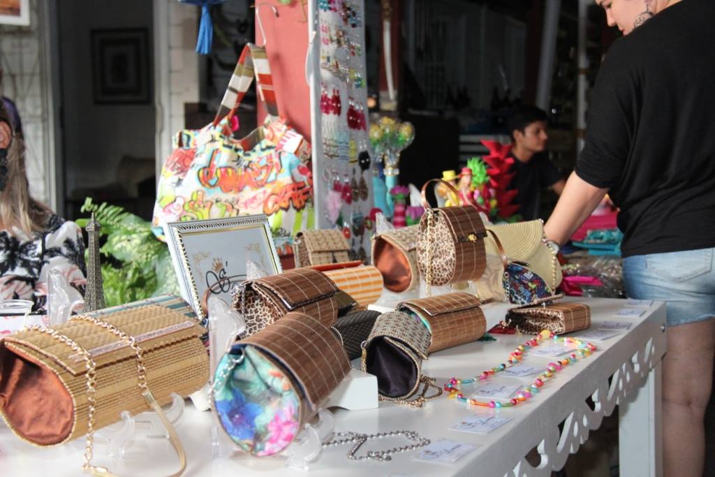 Artesanato e gastronomia movimentam exposição Florarte neste domingo