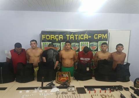 Com armamento, integrantes da FDN são presos planejando morte de rivais da mesma facção