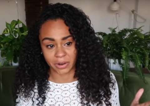 Blogueira dos EUA divulga vídeo contando que foi baleada durante Carnaval do Rio de Janeiro