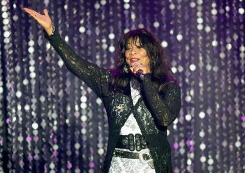 Cantora Joni Sledge do sucesso 'We are Family' é encontrada morta nos EUA