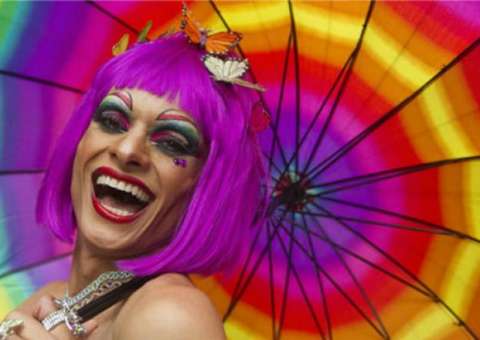 LGBT Folia e Bloco 'Du' Regional marcam encerramento do Carnaval de rua em Manaus
