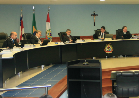 TCE julga contas do ex-prefeito de Guajará e mais 91 processos nesta terça