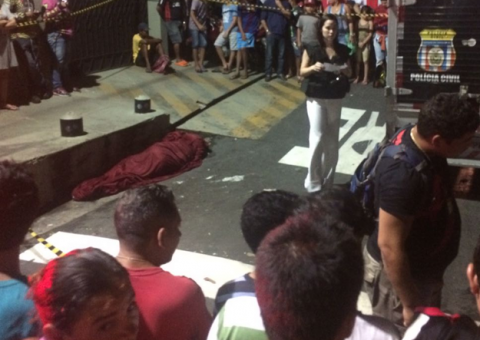 Em possível acerto de contas, mototaxista é executado em Manaus