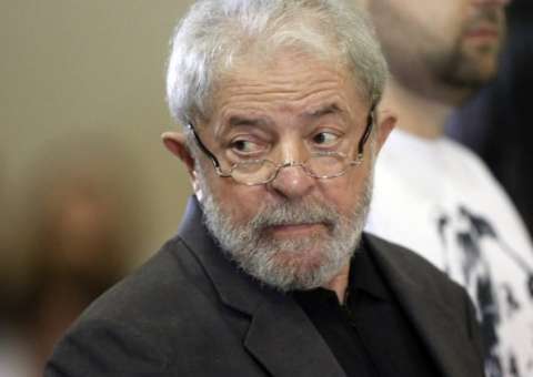 Lula depõe nesta terça para explicar suspeita de obstrução da Lava Jato