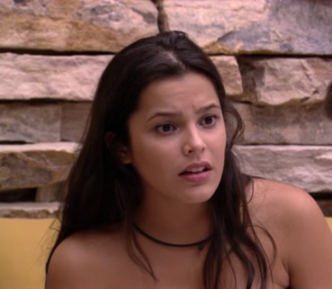 Globo se pronuncia após pedidos de expulsão de Emilly do BBB17