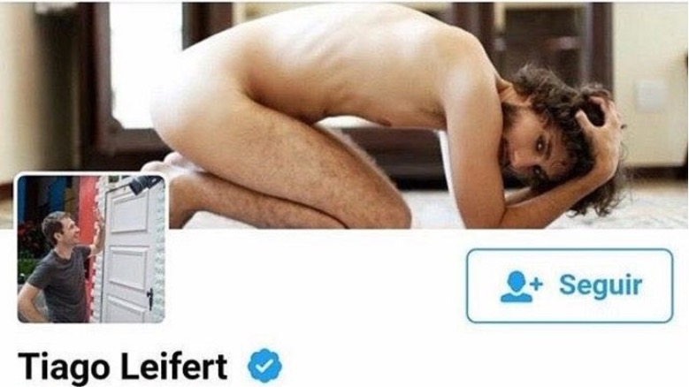 Tiago Leifert chama atenção ao usar no Twitter foto de ex-BBB Pedro nu