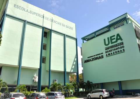 UEA certifica alunos dos cursos de Especialização em Gestão Pública e Gestão de Talentos 