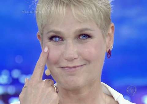 Xuxa é chamada de 'velha' por internauta e dá resposta a altura