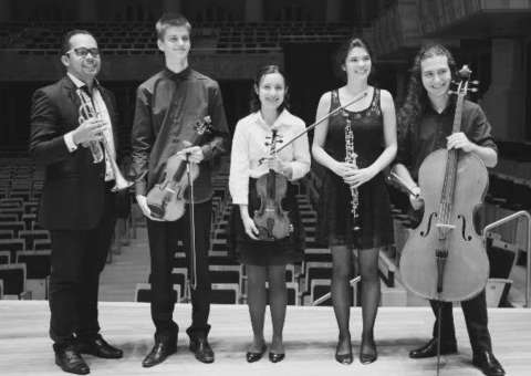 Músico da Orquestra Experimental da Amazonas Filarmônica integra vencedores do Concurso Jovens Solistas