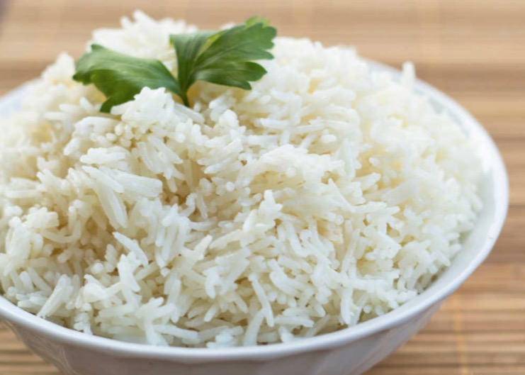 Modo errado de cozinhar arroz pode levar a morte, alerta especialista