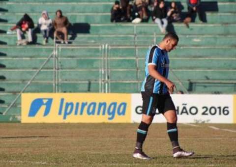 Jogador do Grêmio é demitido por abandono de trabalho