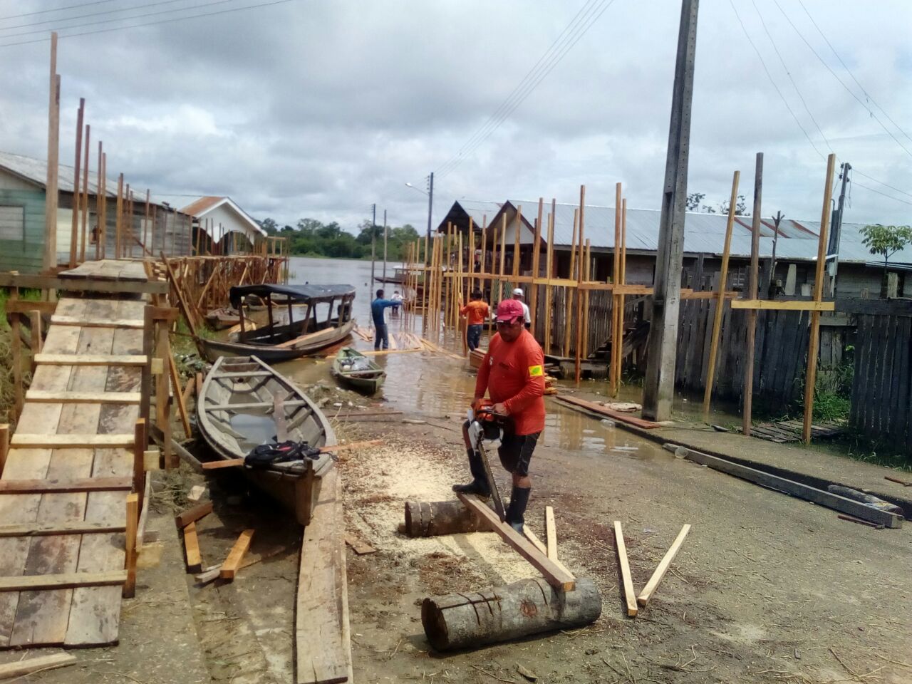 Cheia piora situação no Alto Solimões e no Baixo Amazonas 