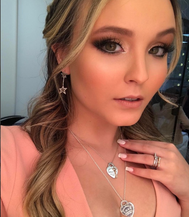  Indireta? Apps término com João Guilherme, Larissa Manoela não quer saber de 'moleques'