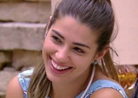 Vivian cresce na web e vira uma das favoritas; fãs de Emilly se irritam