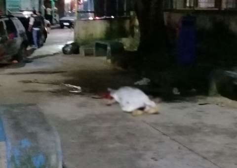 Ajudante de pedreiro é morto a tiros em Manaus