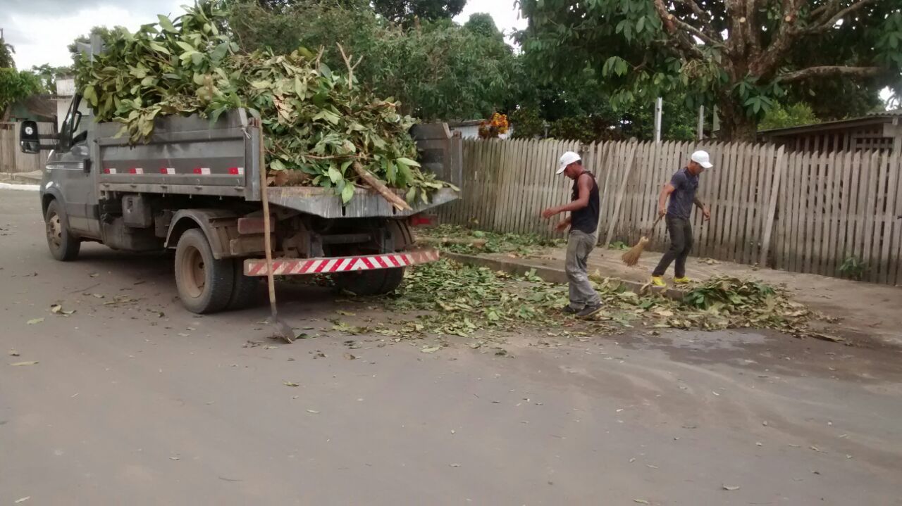 Município do Amazonas recebe mutirão de limpeza e obras 