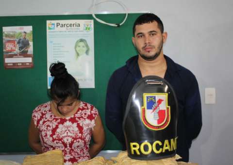 Casal é preso com 160 kg de drogas em comunidade de Manaus