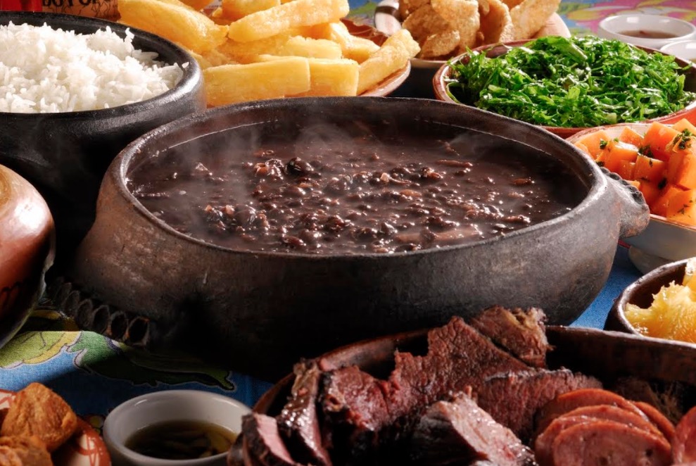 Feijoada com caipirinha é a pedida no Fiorentina