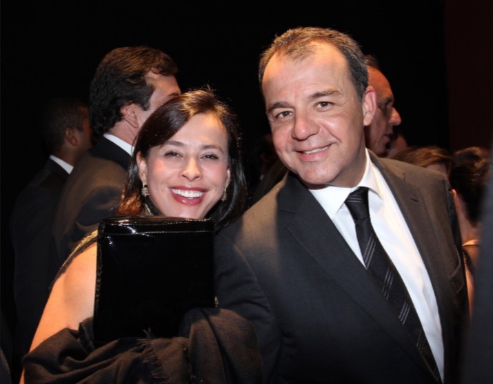 Juiz determina que mulher de Cabral vá para a prisão domiciliar sem telefone e sem internet 