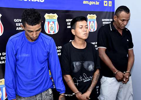Grupo é preso acusado de comandar ponto de venda de drogas em Manaus