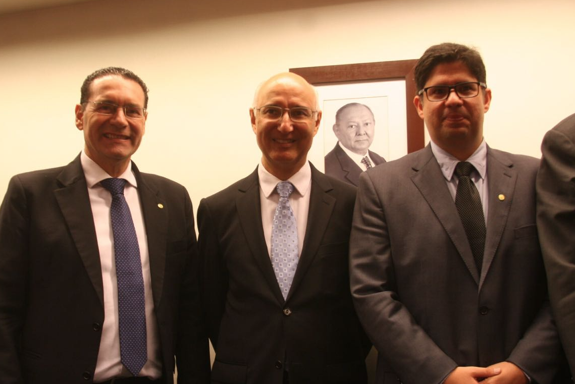 Hissa apresenta emendas para garantir direitos do trabalhador