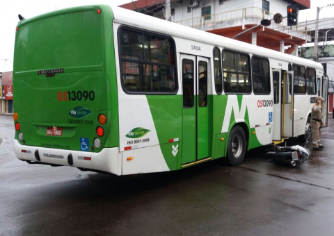 Em menos de 12h, Manaus tem 4 acidentes graves com motoqueiros; Dois morreram