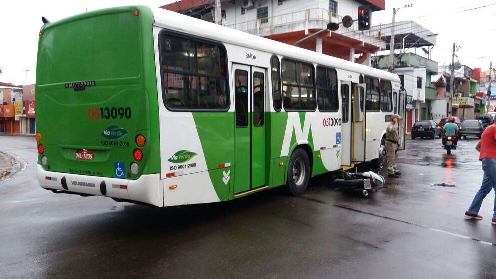Em menos de 12h, Manaus tem 4 acidentes graves com motoqueiros; Dois morreram