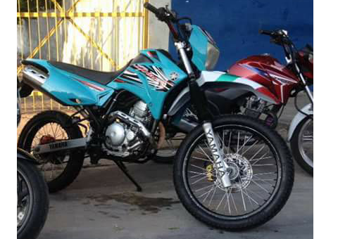 Mulher oferece recompensa de R$ 1 mil para recuperar moto roubada em Manaus