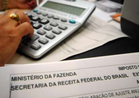 Universitários amazonenses realizam gratuitamente a Declaração de Imposto de Renda 