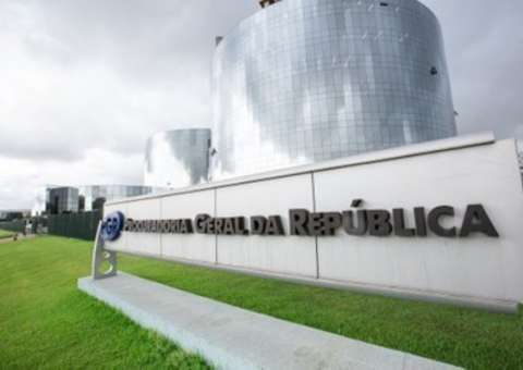 Gilmar Mendes critica vazamento de investigações sigilosas e cita PGR