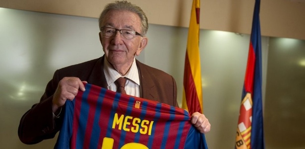  Ex-presidente do Barcelona morre aos 82 anos