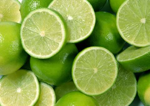 Mitos e verdades sobre o limão e a dieta