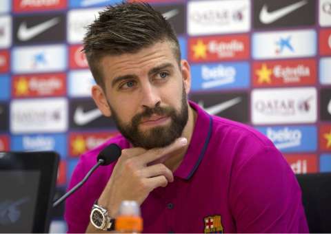 Após declarações polêmicas sobre arbitragem, Piqué é multado em R$ 10 mil