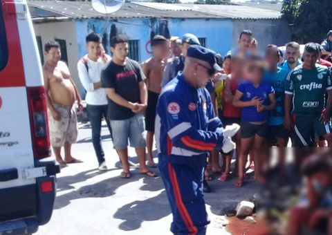 Após tentativa de assalto, jovem é espancado por populares em Manaus