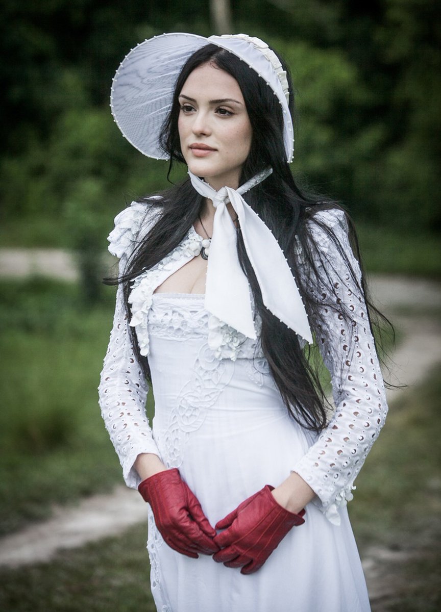  Isabelle Drummond recebe chuva de elogios em estreia de novela; saiba o que acontece