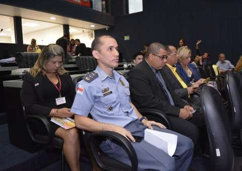 Associação dos Oficiais da Polícia e Bombeiro Militar do Amazonas rebate reforma da previdência