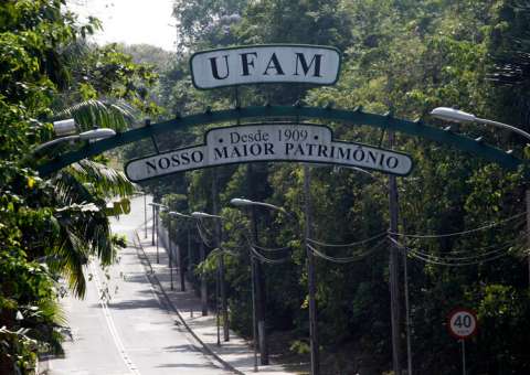Segundo dia de votação para reitor da Ufam é marcado pelos mesmos problemas