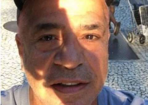 Lulu Santos muda visual e aparece com cabelo colorido 