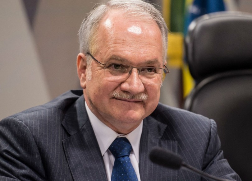 Fachin determina que PF interrogue Jucá, Renan, Sarney e Sérgio Machado