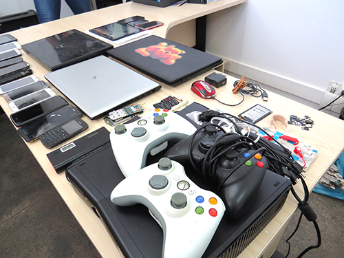 Operação prende grupo que vendia eletrônicos roubados em Manaus