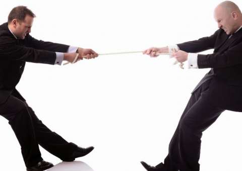 Projeto da terceirização divide patrões e trabalhadores; veja repercussão